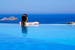 Yria Island Boutique Hotel & Spa in Santorin