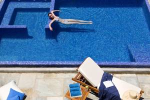 Yria Island Boutique Hotel & Spa in Santorin