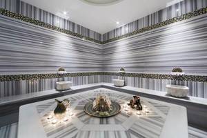 DoubleTree by Hilton Istanbul Esentepe ohne Transfer