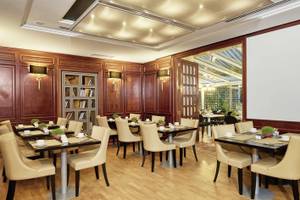 Villa Marquis Melia Collection in Paris