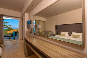 Alexandra Beach Resort in Zakynthos