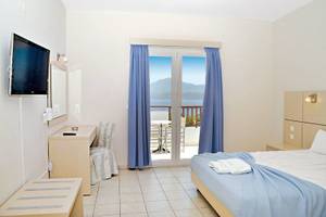Naftilos Boutique Hotel in Samos