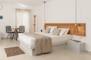 Proteas Hotel & Suites