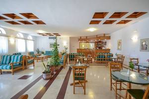 Proteas Hotel & Suites