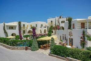 Proteas Hotel & Suites
