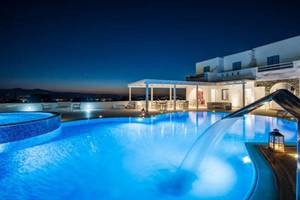 Cycladic Islands Hotel & Spa in Naxos