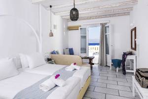 Cycladic Islands Hotel & Spa in Naxos