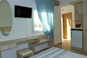 Amaryllis Paros Beach Hotel