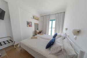 Amaryllis Paros Beach Hotel