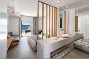 Paros Agnanti Resort & Spa in Paros