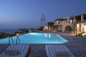 Mythic Hotel in Paros