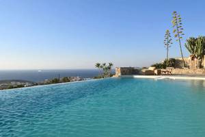 Mythic Hotel in Paros