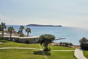 Poseidon of Paros Hotel & Spa in Paros