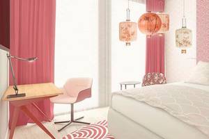 Schlafzimmer im nhow Amsterdam RAI Hotel mit pinken Wänden, weißen Bettwäsche und Geisha-Tapete.