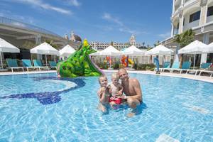 Diamond Premium Hotel & Spa - Side