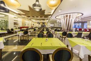 Diamond Premium Hotel & Spa - Side