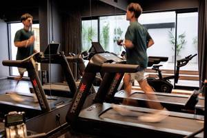 Skylark, Aluma Hotel & Resort in Athen