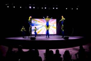 Artisten Show im Sunis Efes Royal Palace Resort & Spa Hotel