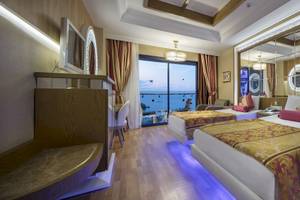 Granada Luxury Okurcalar Hotel