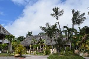 Les Lauriers Eco Hotel & Restaurant