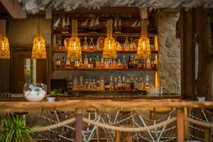 Les Lauriers Eco Hotel & Restaurant